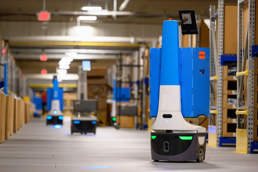 Multiple Robots at E-Commerce Warehouse